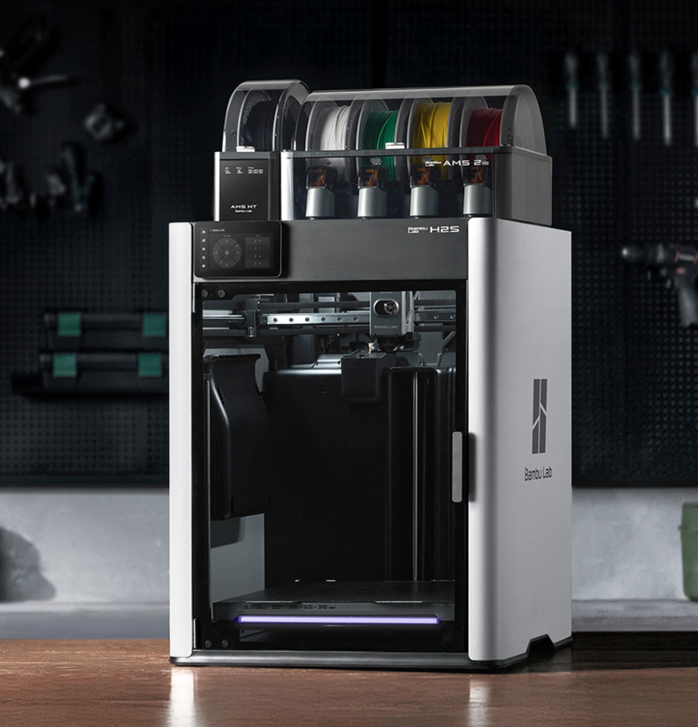 Stampante 3D Bambu Lab H2S ad alta velocità con sistema AMS multicolore